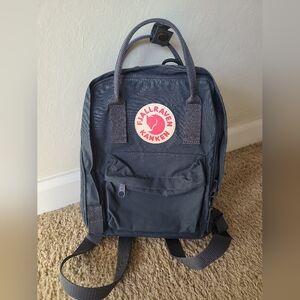 Fjallraven Kanken Mini Backpack Graphite